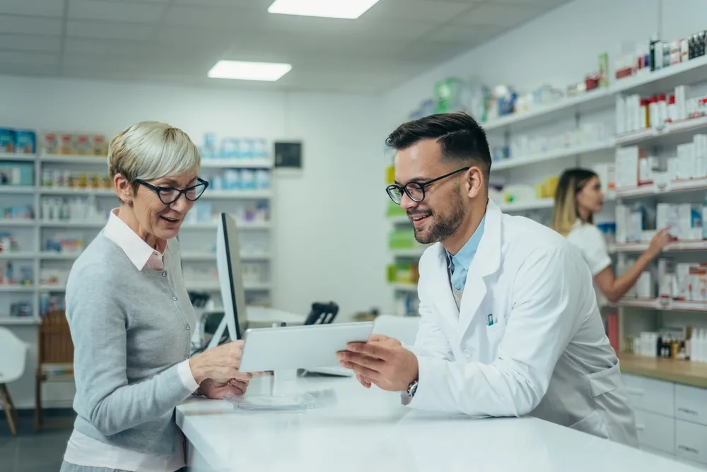 Bezpłatne leki 65+. Kto może wypisać receptę? Nie wszyscy lekarze są uprawnieni