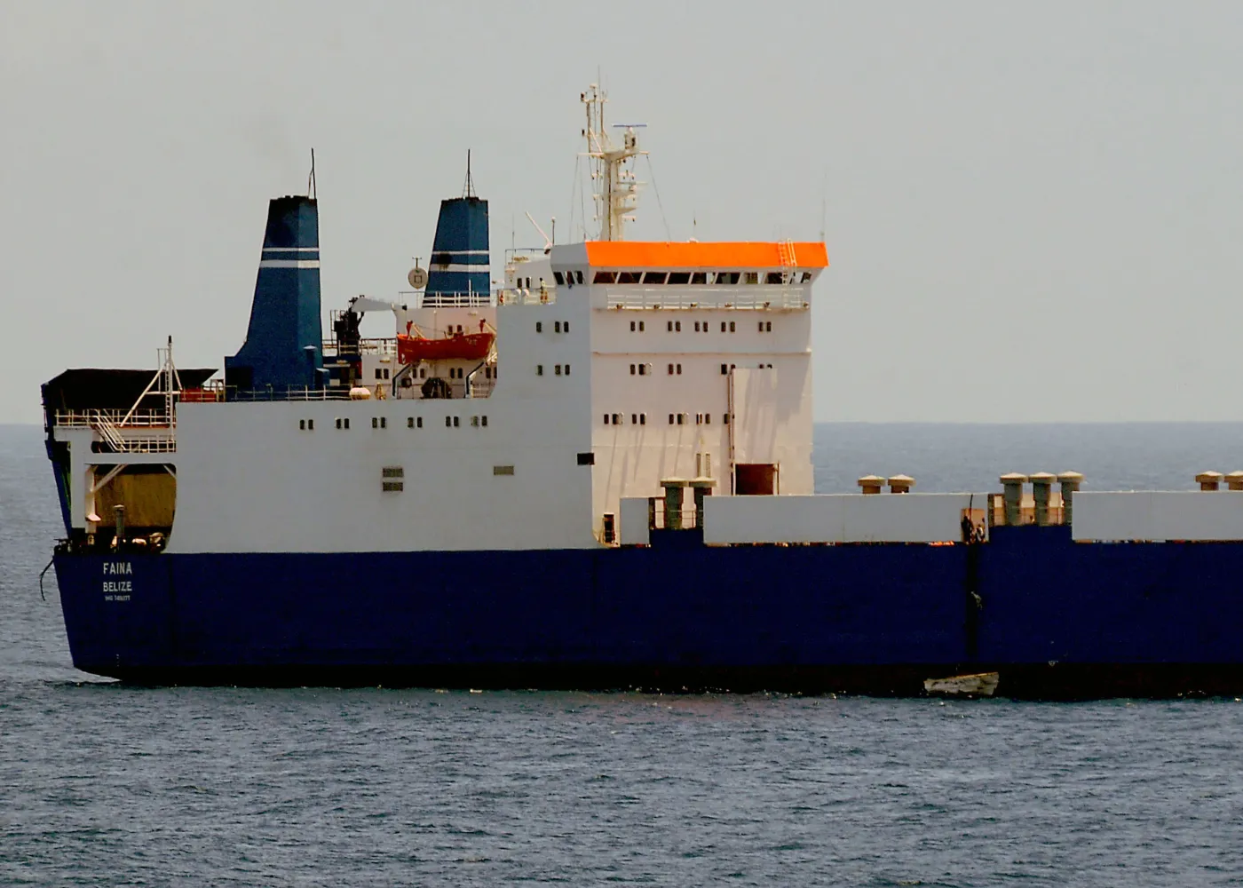 Somalijscy piraci zwolnili turecki frachtowiec