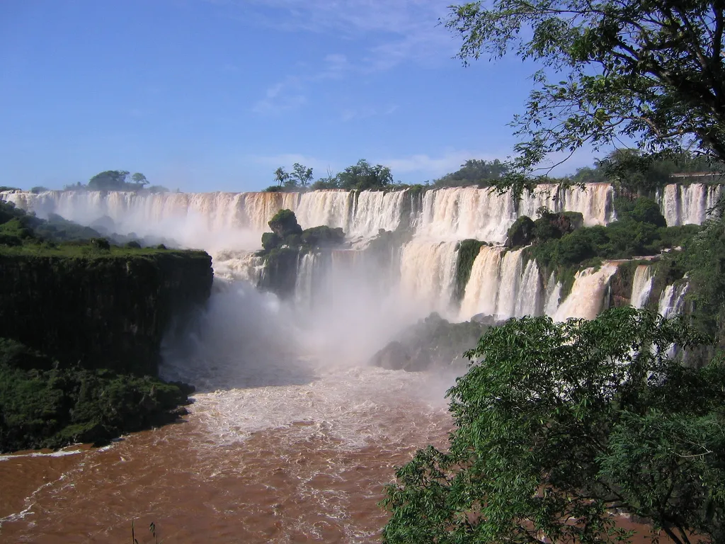 660726-iguazu2.jpg