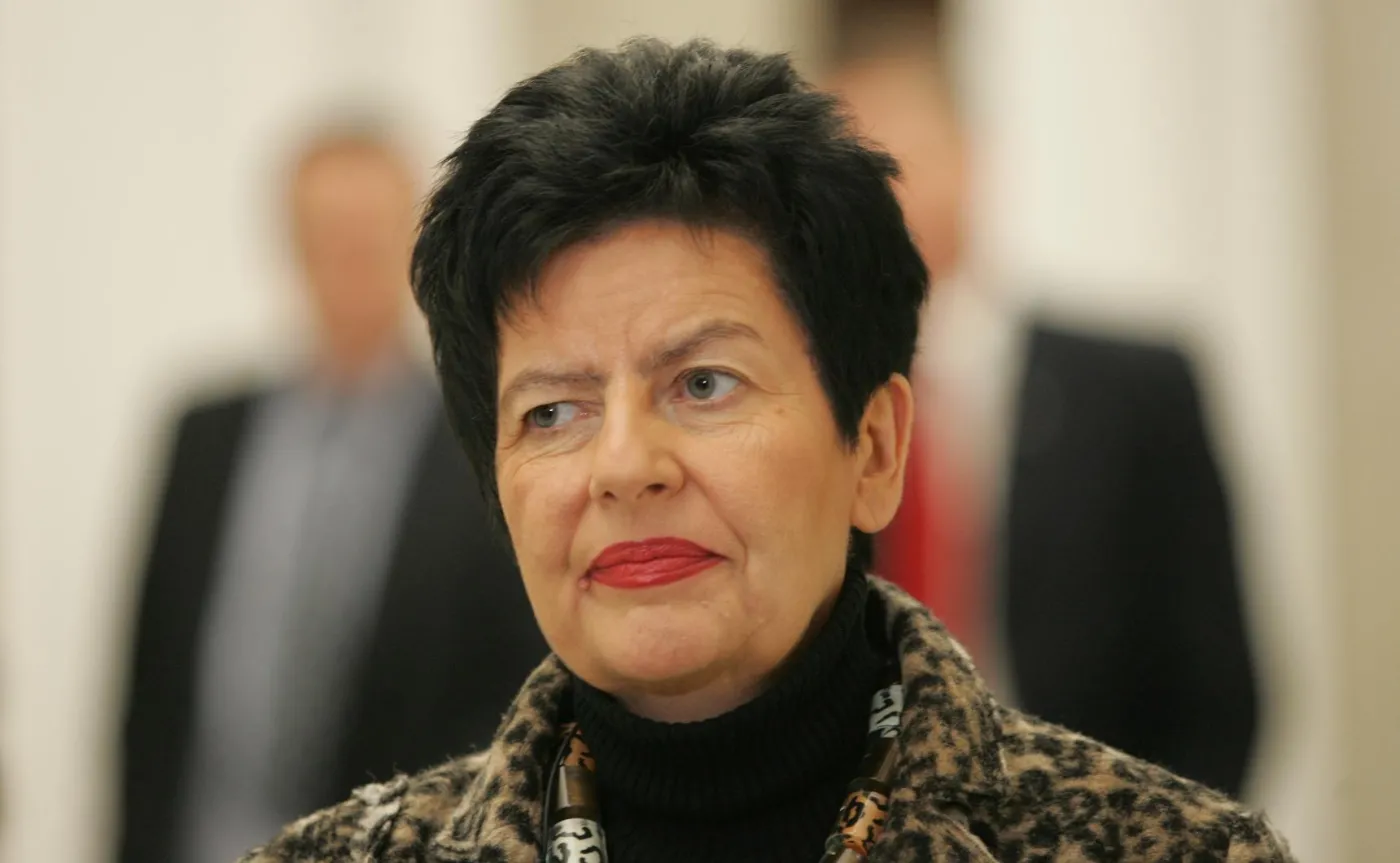 SLD chce dialogu z Kościołem, by budować świeckie państwo