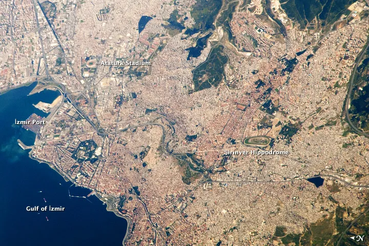 711873-izmir.jpg