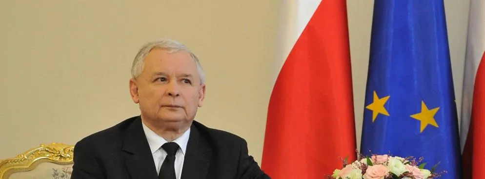 Komorowski nadal liderem rankingu zaufania. W rankingu nieufności przoduje Kaczyński