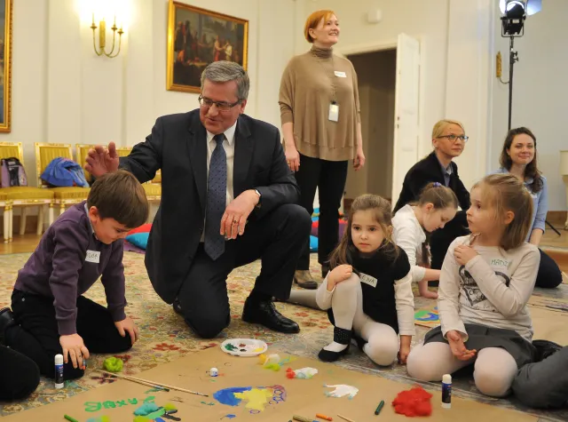 Nowa ulga prorodzinna Komorowskiego - dla rodzin z dziećmi większa kwota wolna od podatku