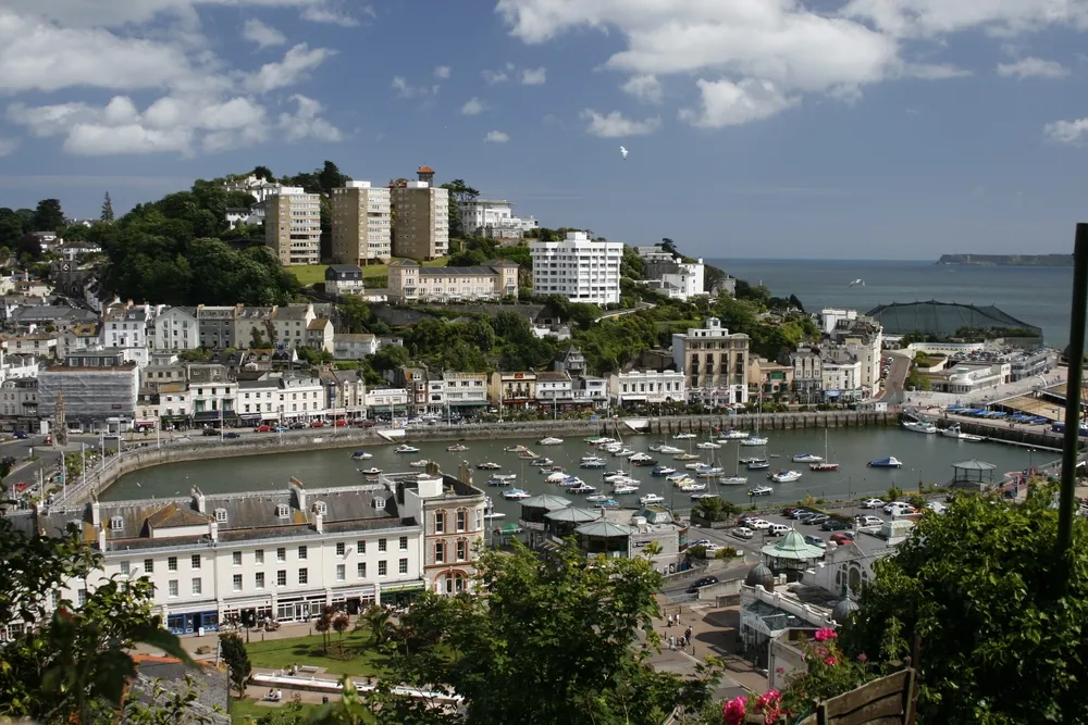 845383-torquay.jpg