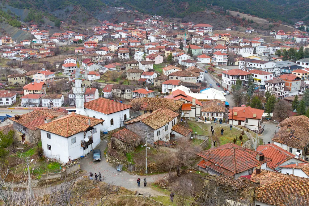 1567253-tarakli.jpg