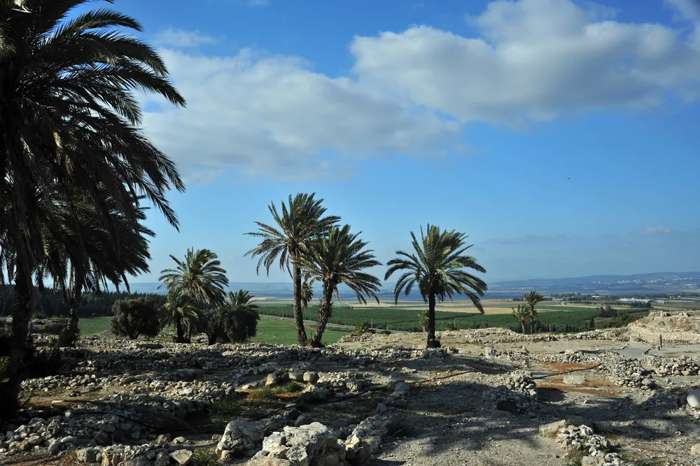 1566494-megiddo.jpg