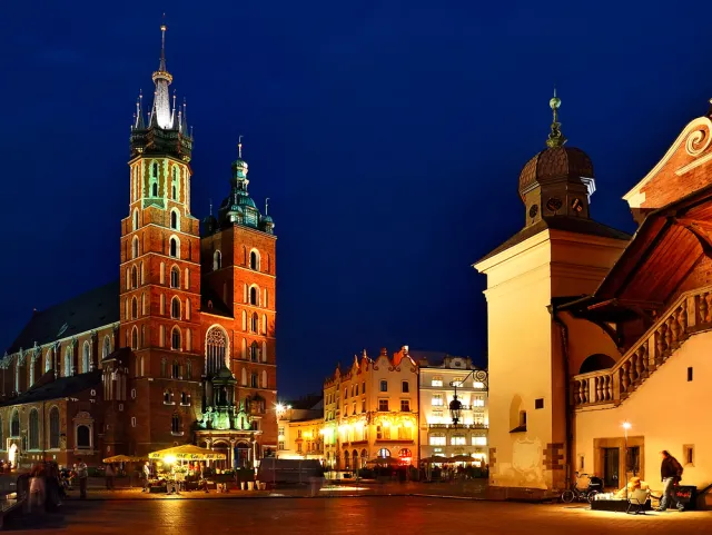 Kraków wprowadził zakaz palenia węglem, drewno zostaje. Majchrowski: Miasto stanie się uzdrowiskiem