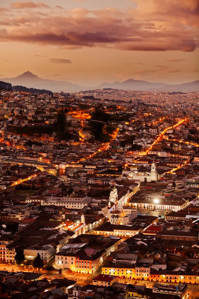 1645649-quito.jpg