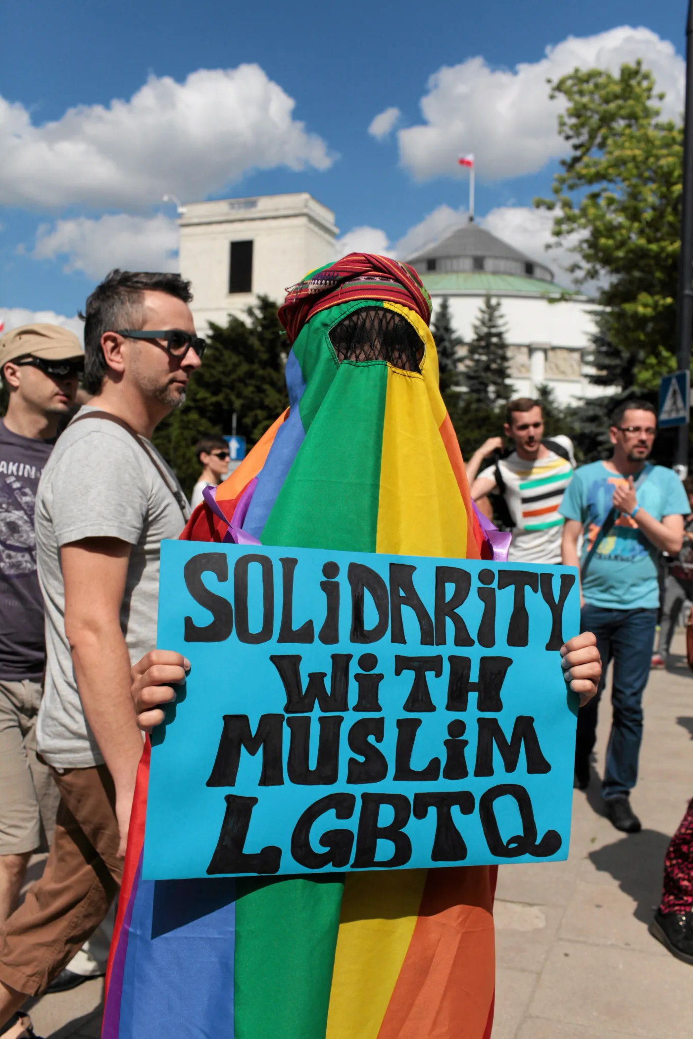 1373787-parada5.jpg