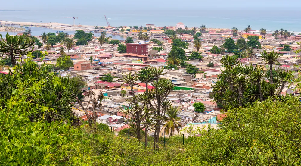 1438637-luanda.jpg