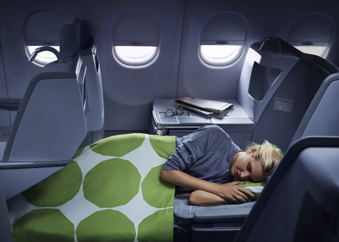 Finnair ulepsza system rozrywki pokładowej oraz modernizuje strefę lounge