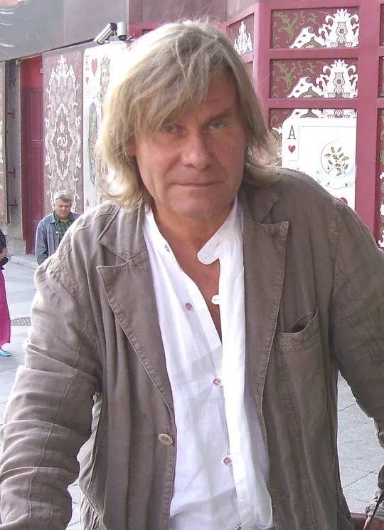 2097628-cc-2.jpg