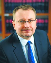 2273010-prof.jpg