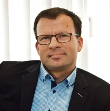 2295638-prof.jpg