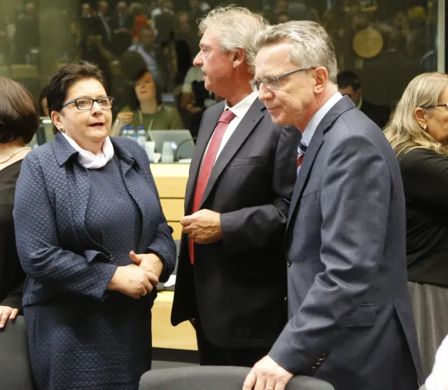 Bruksela: Plan ws. uchodźców przegłosowany. UE przyjmie 120 tys. imigrantów