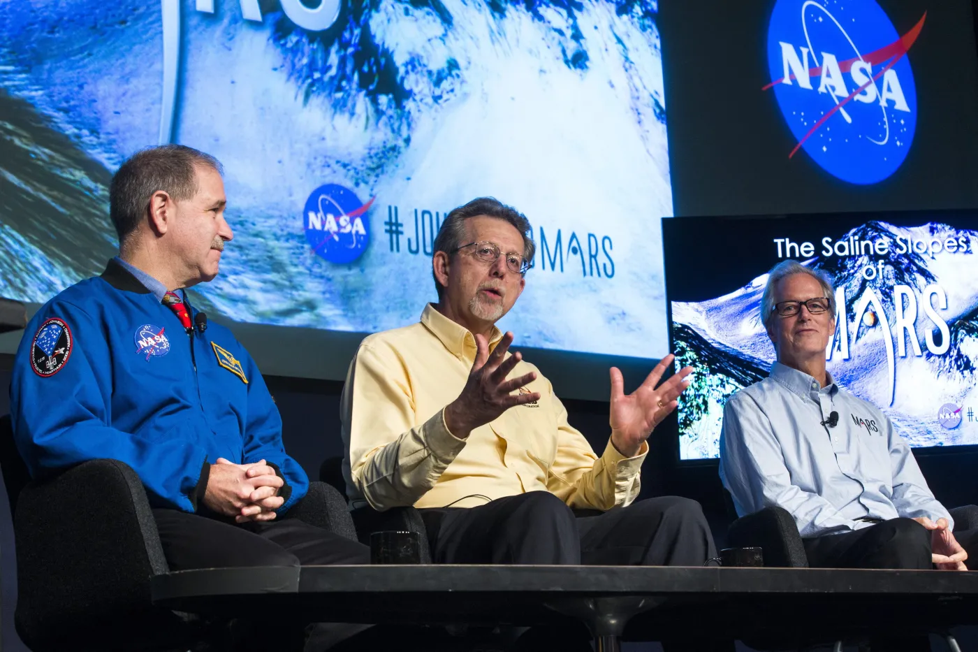 NASA przedstawia rewolucyjne odkrycie: Na Marsie pojawia się woda