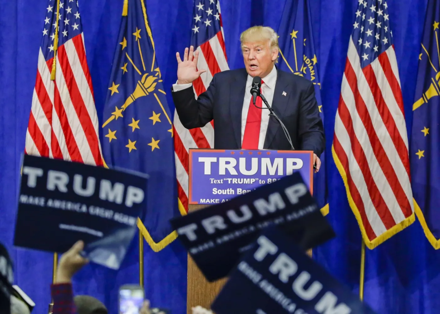 USA: Wyborcy wolą Trumpa, delegaci Cruza