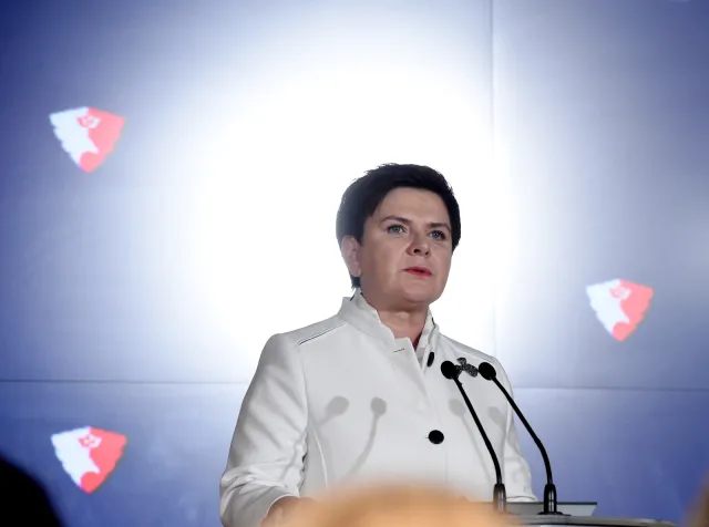 "Piękna decyzja". Szydło o apelu smoleńskim na obchodach rocznicy Powstania Warszawskiego