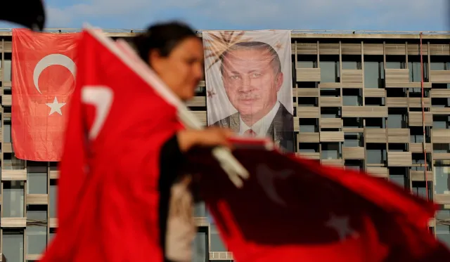 Turcja: Prezydent Erdogan nie wrócił do Ankary po próbie puczu