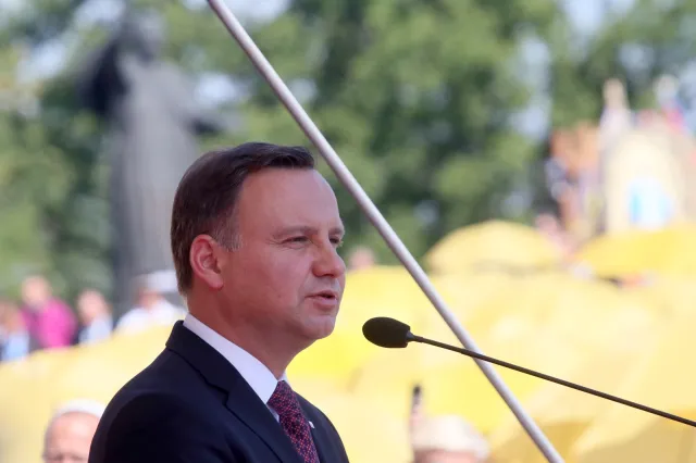 Andrzej Duda odmawia powołania sędziów. Poszkodowani nie składają broni