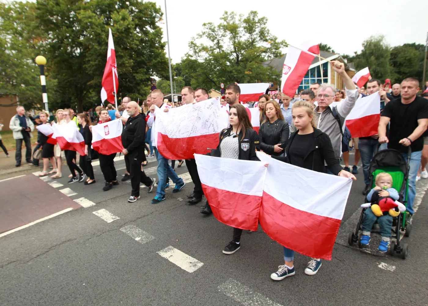 Marsz Polaków w Harlow, EPA/SEAN DEMPSEY Dostawca: PAP/EPA. 