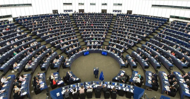 PO: Rezolucja PE ostatecznym ostrzeżeniem. PiS: To dzieło opozycji