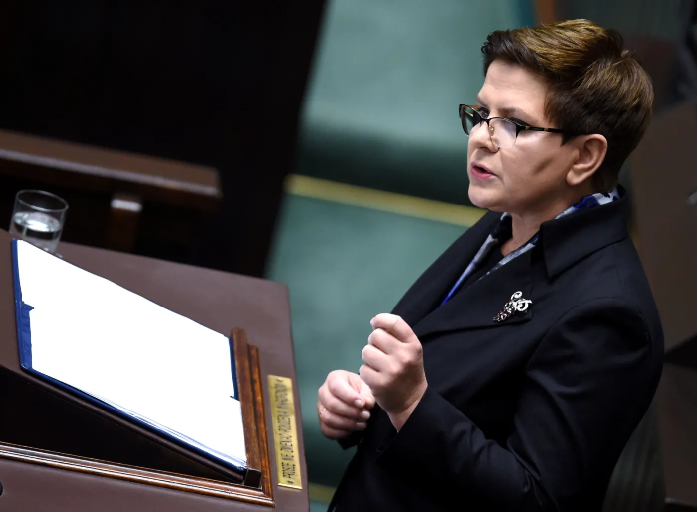 Szydło w expose o edukacji: Sześciolatki w szkole za zgodą rodziców, odwrót od gimnazjów