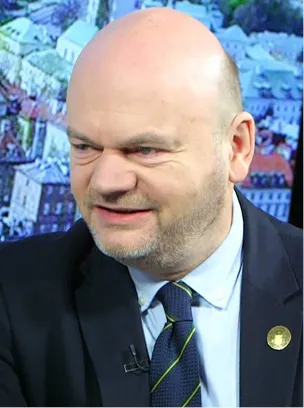 Potrzebna powszechna ustawa reprywatyzacyjna. Schirmer: Ze spadkobiercami prawowitych właścicieli nikt nie chce rozmawiać