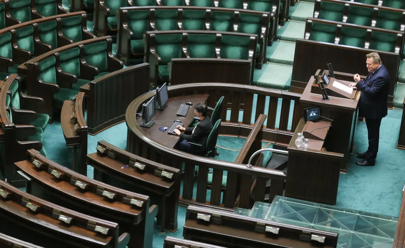 Burzliwa dyskusja o mediach w Sejmie. PiS za przyjęciem informacji z działalności RMN i sprawozdania KRRiT