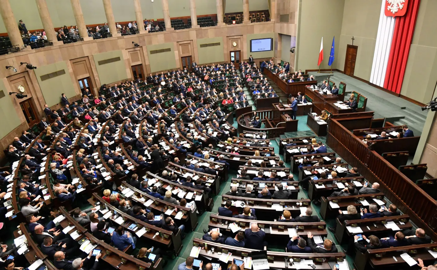 Prace Sejmu 2017: Zmiany uchwalone w cieniu rekonstrukcji rządu
