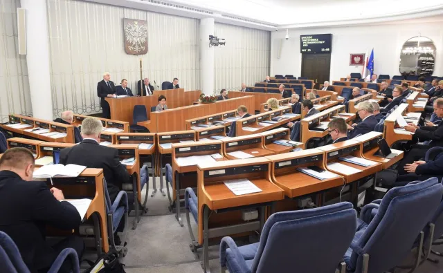 Senat pracuje nad nowelą Kodeksu wyborczego. Będzie jednak głosowanie korespondencyjne?