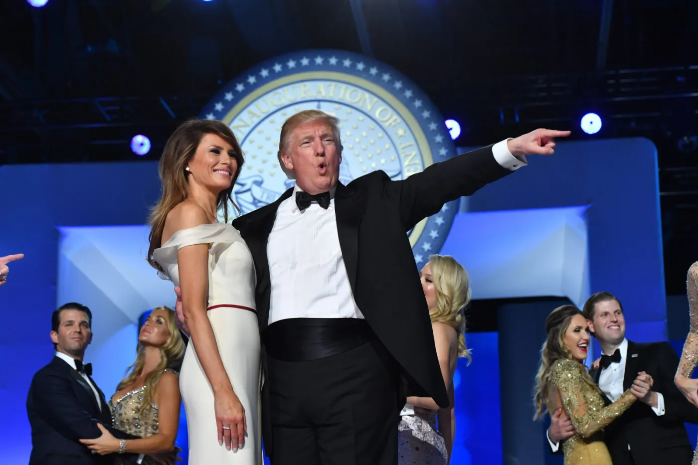 USA: Biały Dom oskarża media o celowe obniżanie rangi inauguracji Trumpa
