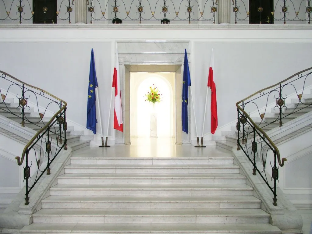 Do stosowania ustawy nie trzeba zmieniać regulaminu kancelarii Sejmu
