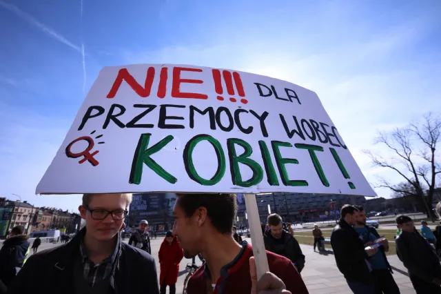 Posłanki Nowoczesnej: W Polsce prawa kobiet nie są przestrzegane