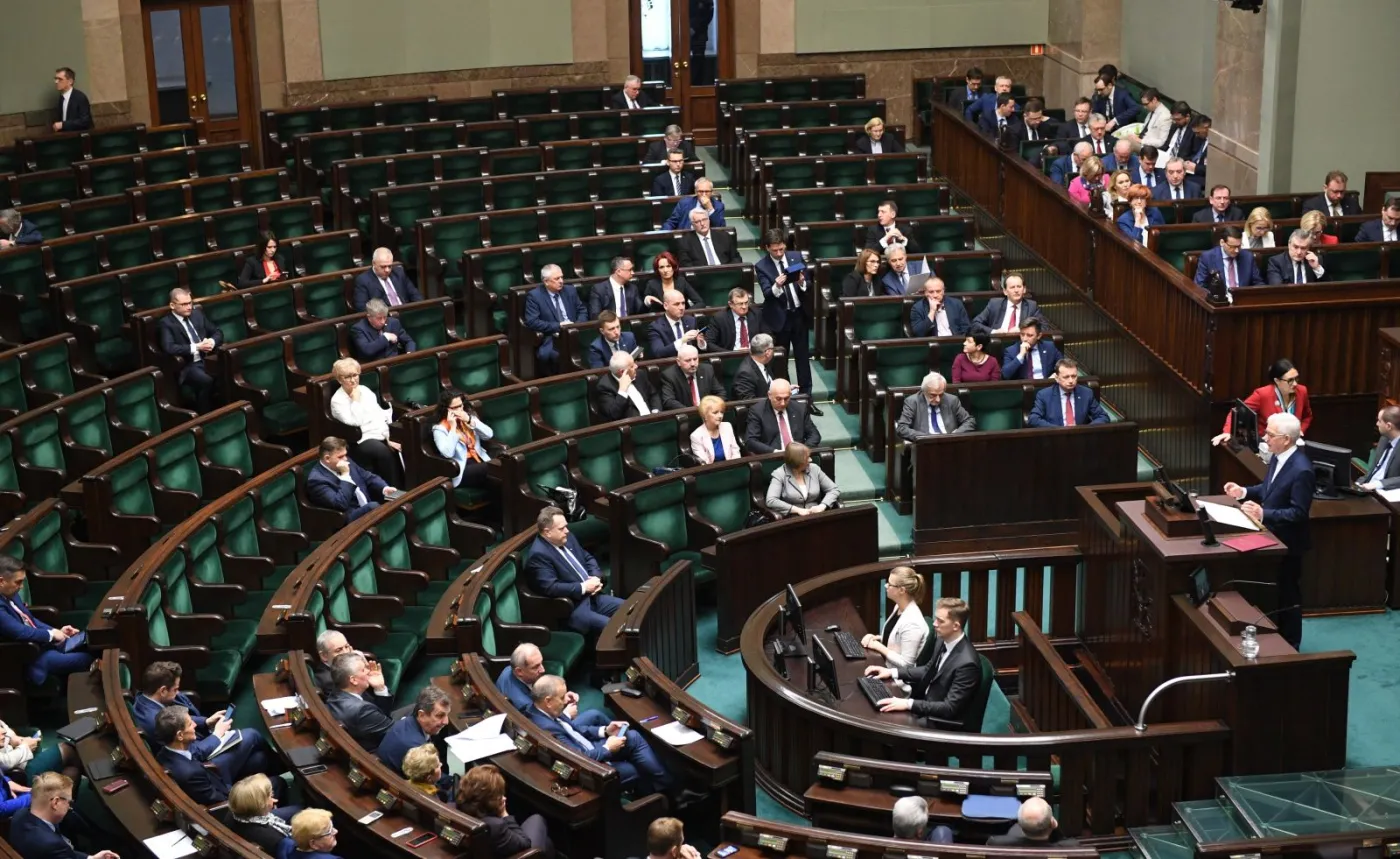 Sejm: Kluby PO i Nowoczesnej za odrzuceniem zmian w ustawach reformujących sądownictwo
