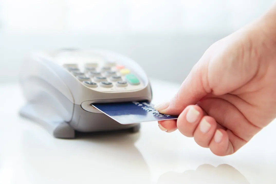 Problemy z płatnością kartami Visa. Firma bada przyczyny