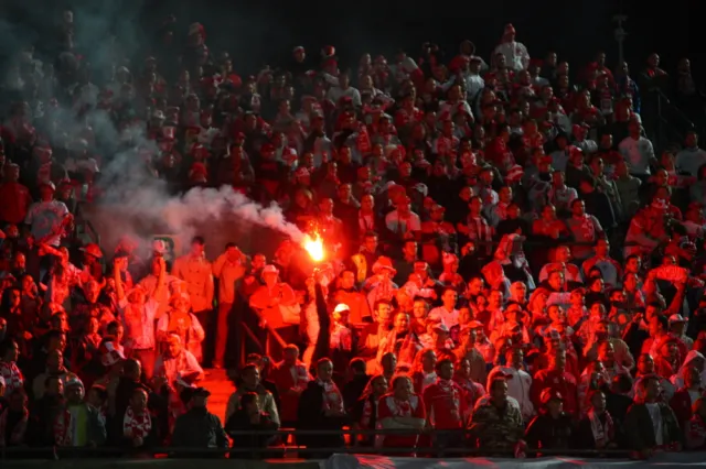 Koniec karty kibica: Na stadion wejdziesz z dowodem tożsamości