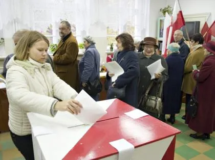Wybory parlamentarne. Zaświadczenie o prawie do głosowania