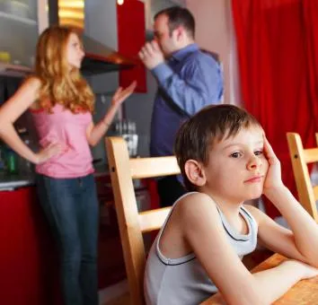 Jak otrzymać świadczenia z Funduszu Alimentacyjnego po utracie dochodu