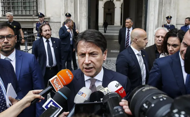Kryzys rządowy we Włoszech. Niemal pewny rząd "Conte bis" Ruchu 5 Gwiazd i Partii Demokratycznej