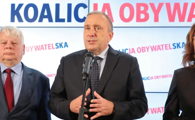 Zarząd PO: najpierw obsada władz Senatu i kandydat na prezydenta, później wybory w partii