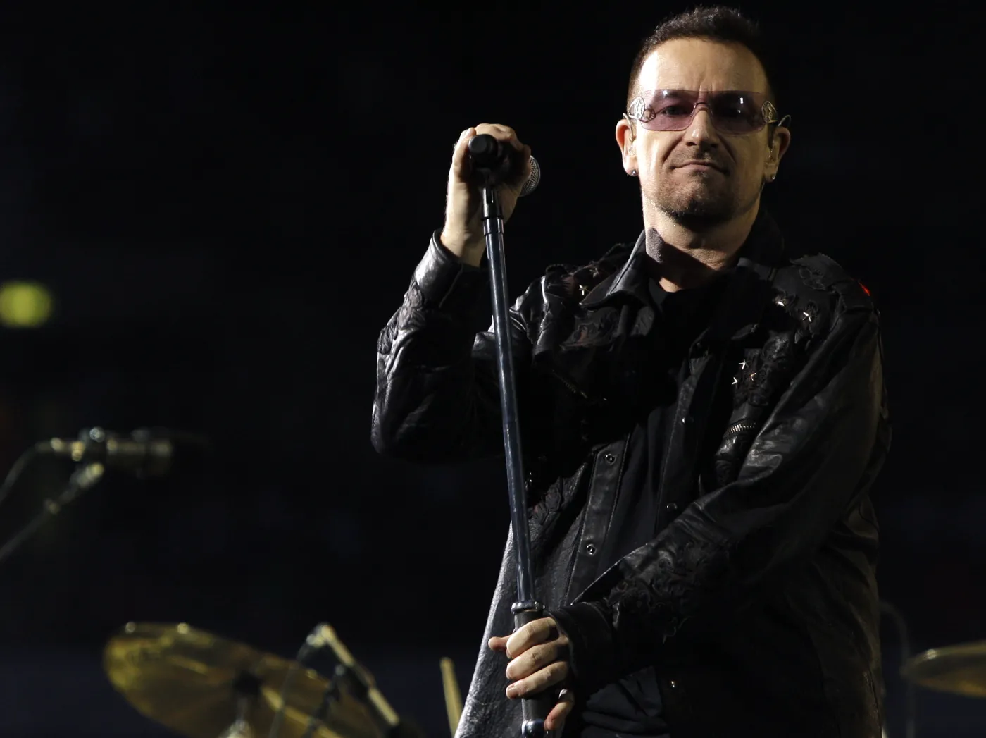 U2
