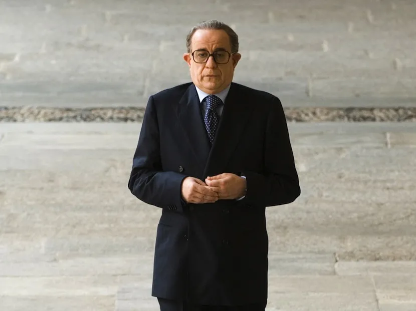 Toni Servillo jako "Boski" Andreotti