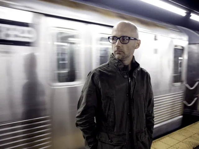 Moby: Najbardziej lubię gówniane kryminały
