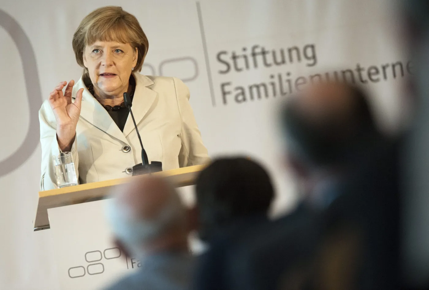 Bunt w Niemczech. Merkel musi zrezygnować z oszczędności