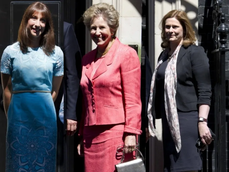 Kobiety z klasą: żony premierów UK na obiedzie u królowej