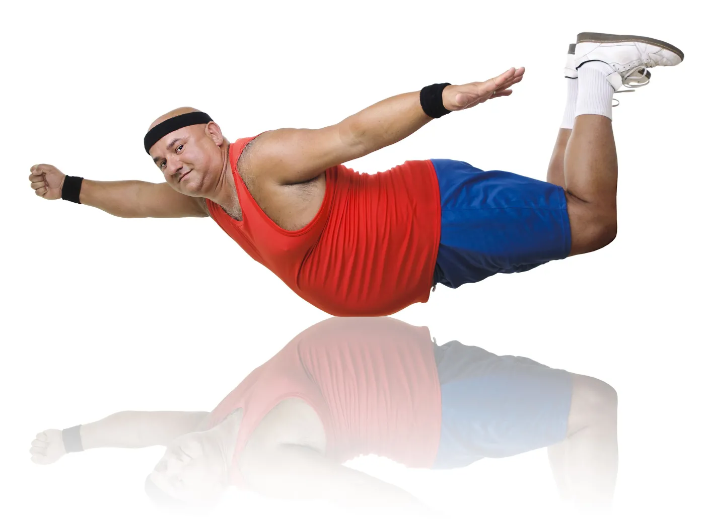 sport mężczyzna ćwiczy trening