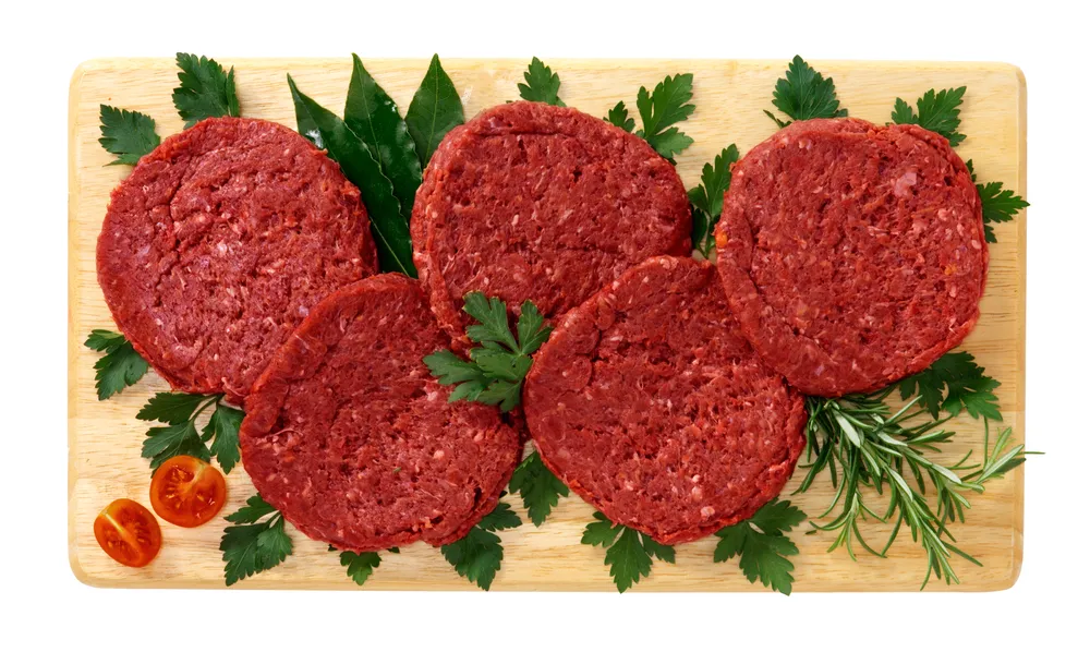 Minister: Hamburgery nie zostały wyprodukowane w Polsce