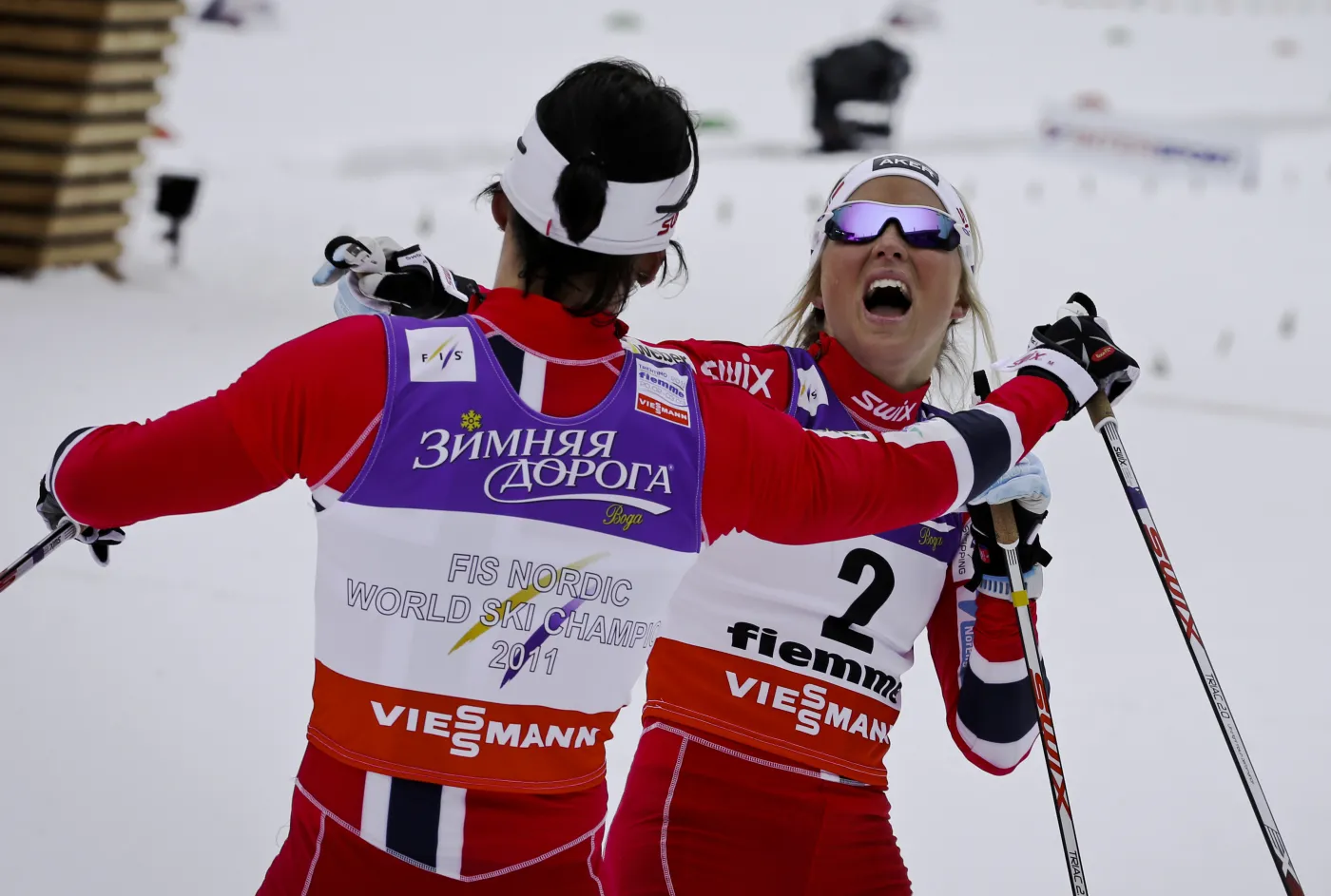  Therese Johaug i Marit Bjoergen