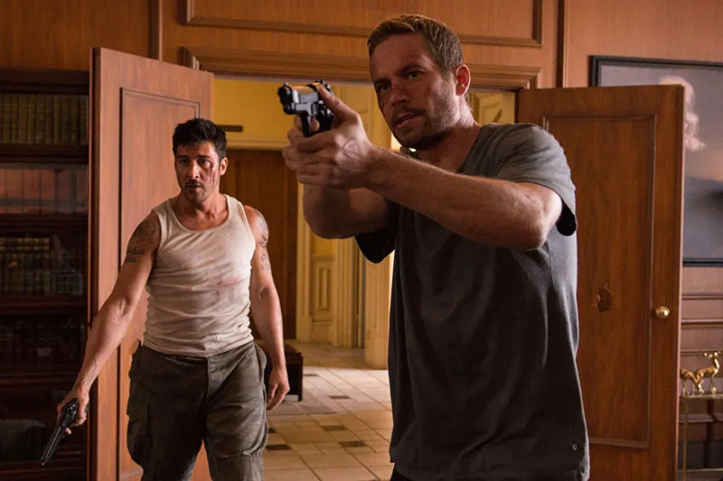 Paul Walker wraca zza grobu i znów jest najlepszym z najlepszych [ZDJĘCIA]